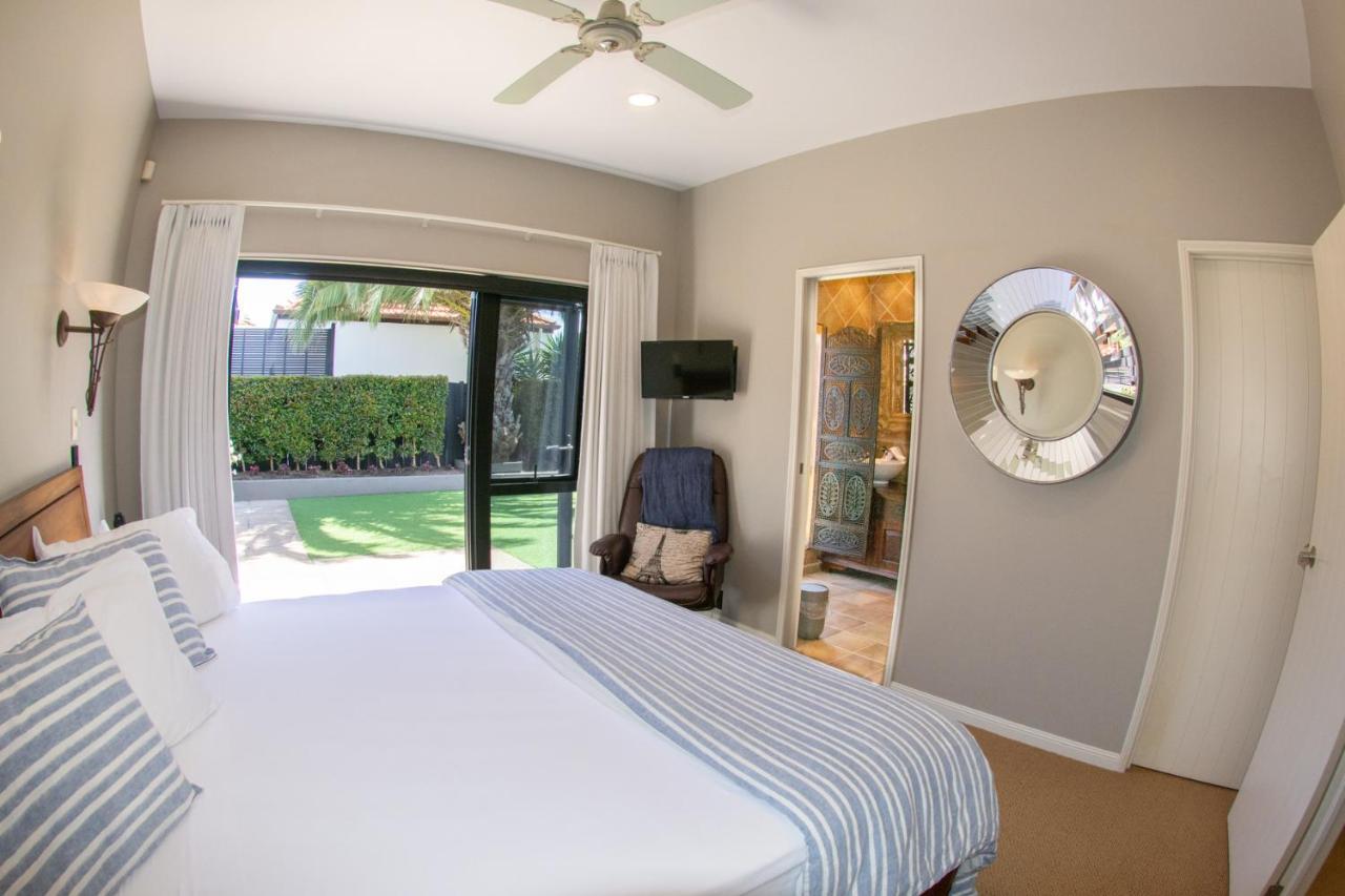 Tuscan Retreat Bed & Breakfast - Adults Only Bed & Breakfast Папамоа Екстериор снимка